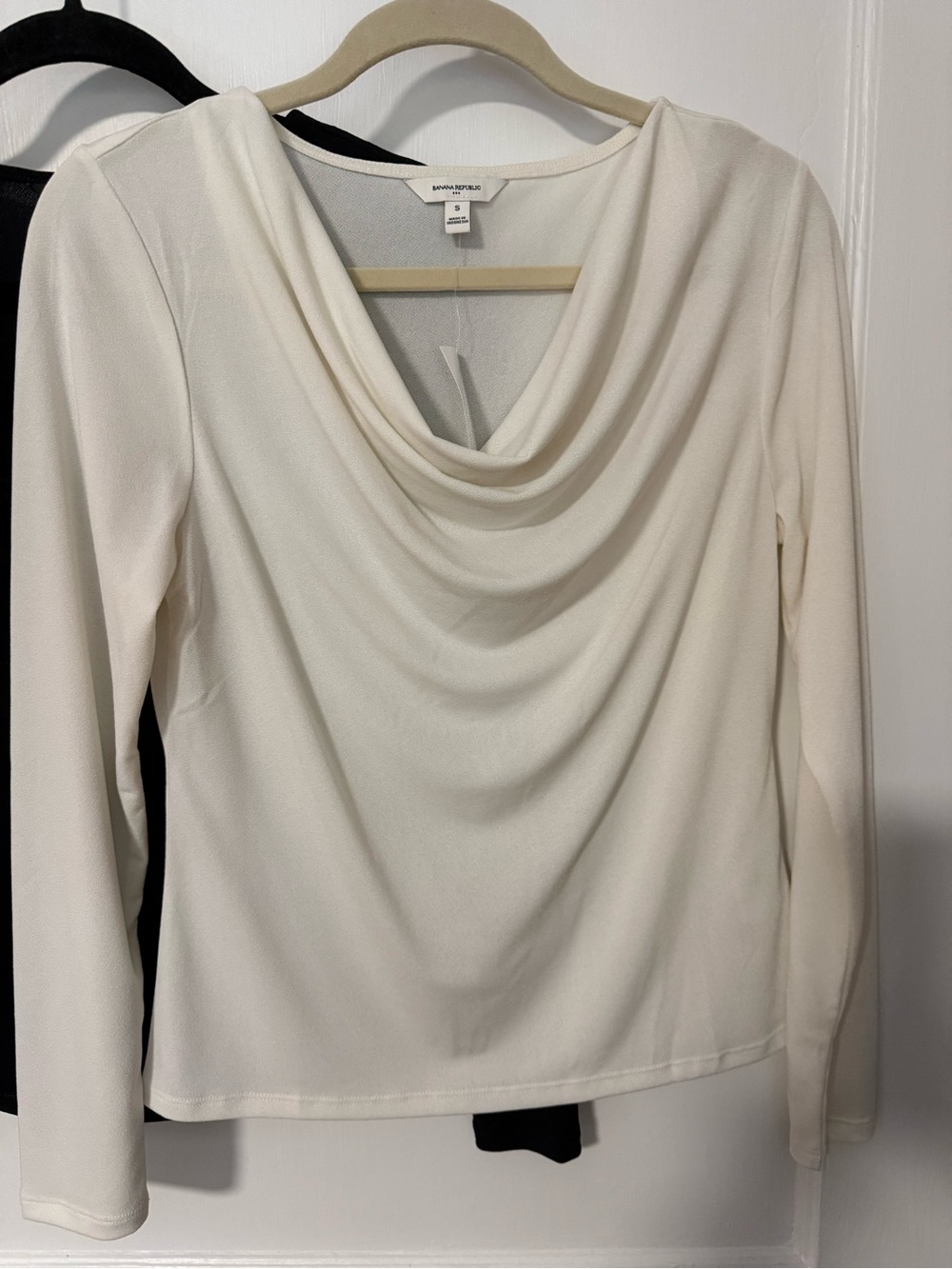 Banana Republic Cowl Neck Pullover Tops Shirts Blouses Cream & Black Two NWT Sm - Picture 2 of 7